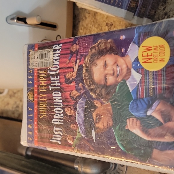 SHIRLEY TEMPLE CLASSIC VHS LOT - Picture 8 of 11